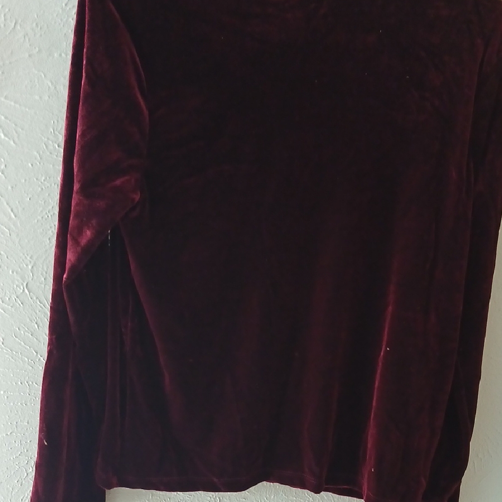 George Deep Red Velvet Open Front Top - Picture 7 of 7